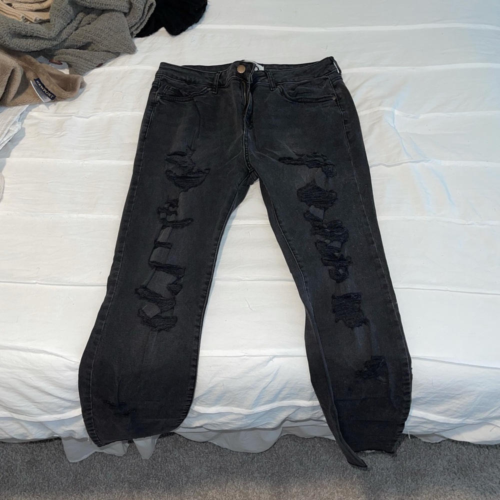 Forever 21 Distressed High-Wasted Ripped Jeans